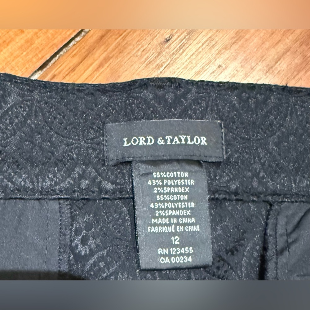 Size 12 Lord and Taylor patterned pants